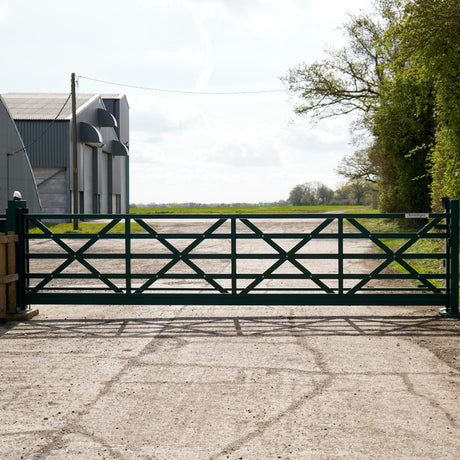 EstateGuard EG95 five-bar style cantilever sliding gate